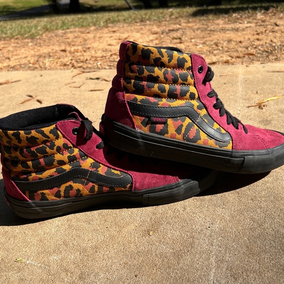 Vans Sk8-Hi magenta, black animal print shoes SIZE 10 - Picture 6 of 8